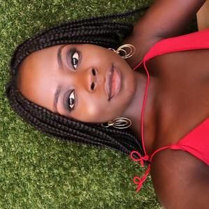 Meet your Posher, Ami